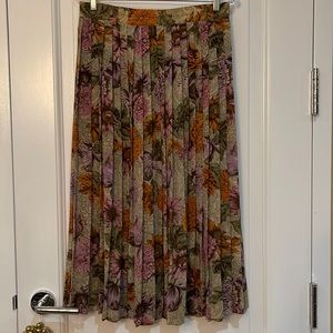 Floral midi skirt